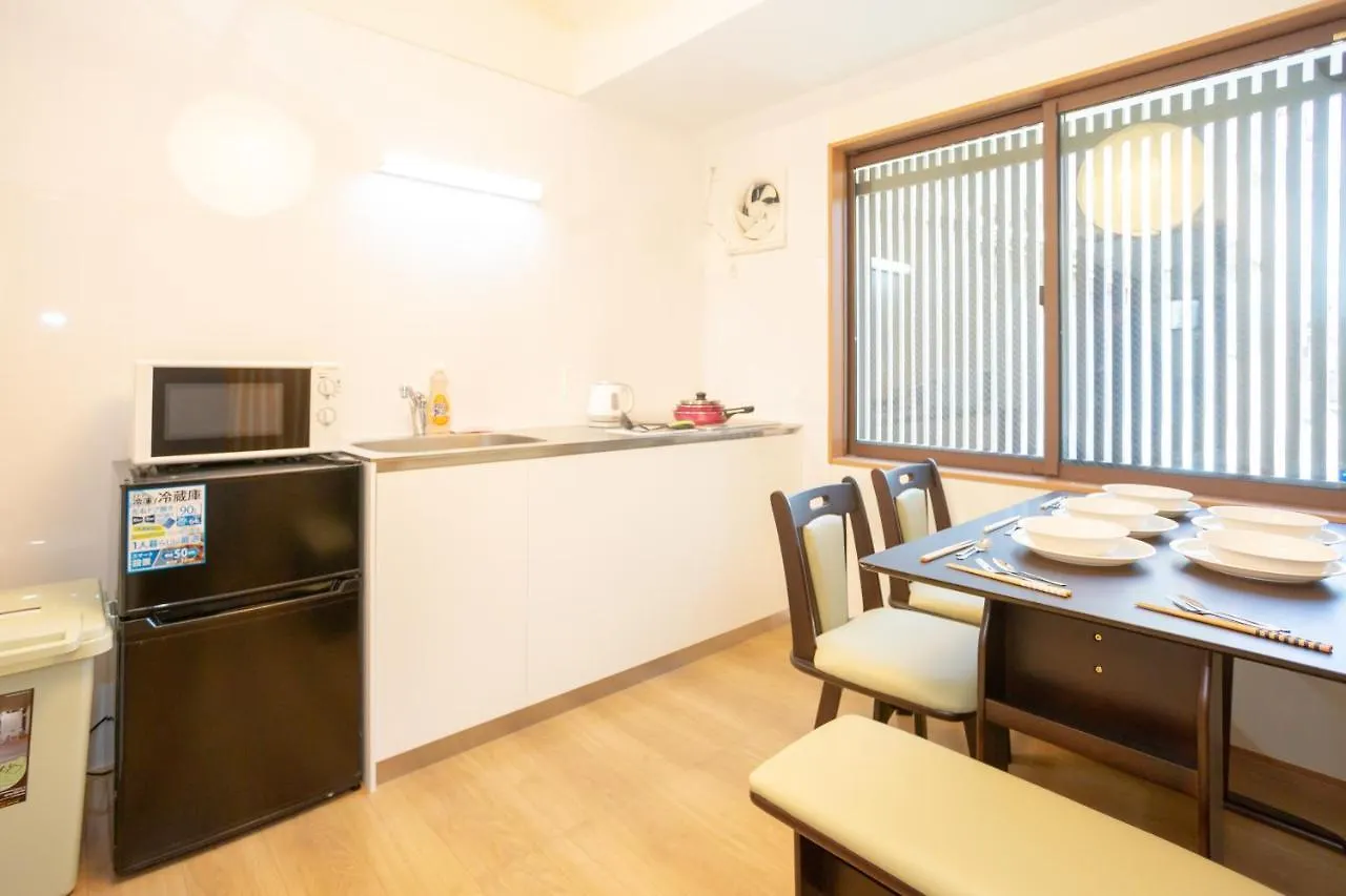 *** Guest house Enraku Hotel Kyoto Japan